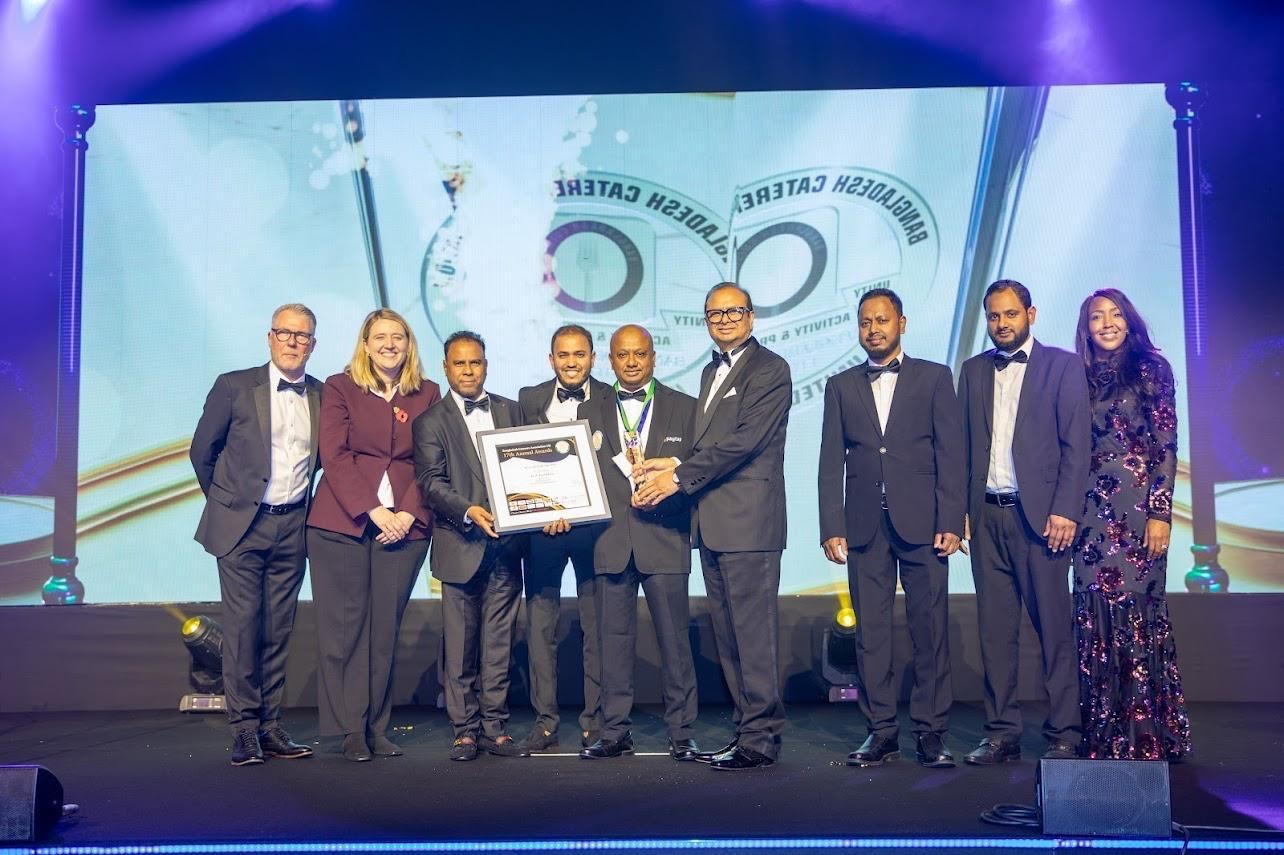 mint-leaf-team-award-ceremony-bishops-stortford.jpeg